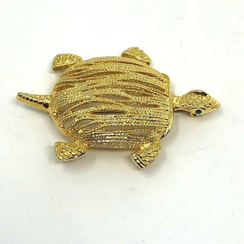 Turtle Brooch Gold Tone Tortoise Green Rhinestone Eyes Vintage Pin‎